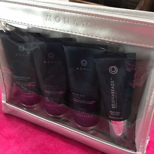 Monat Travel Sizes